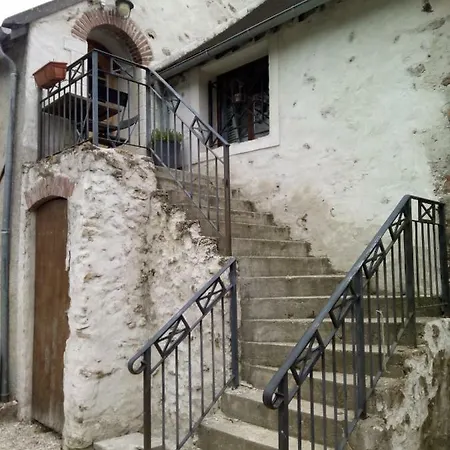 La Montagne De 3*